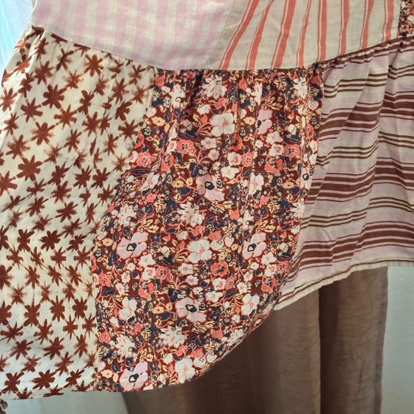 Universal Thread Pink and Cream Dress - Picture 6 of 9